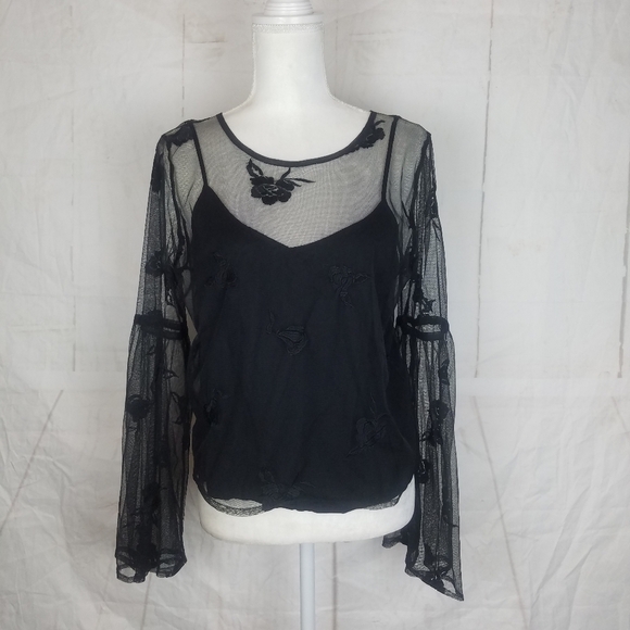 Hollister Tops - Hollister black Floral two piece top